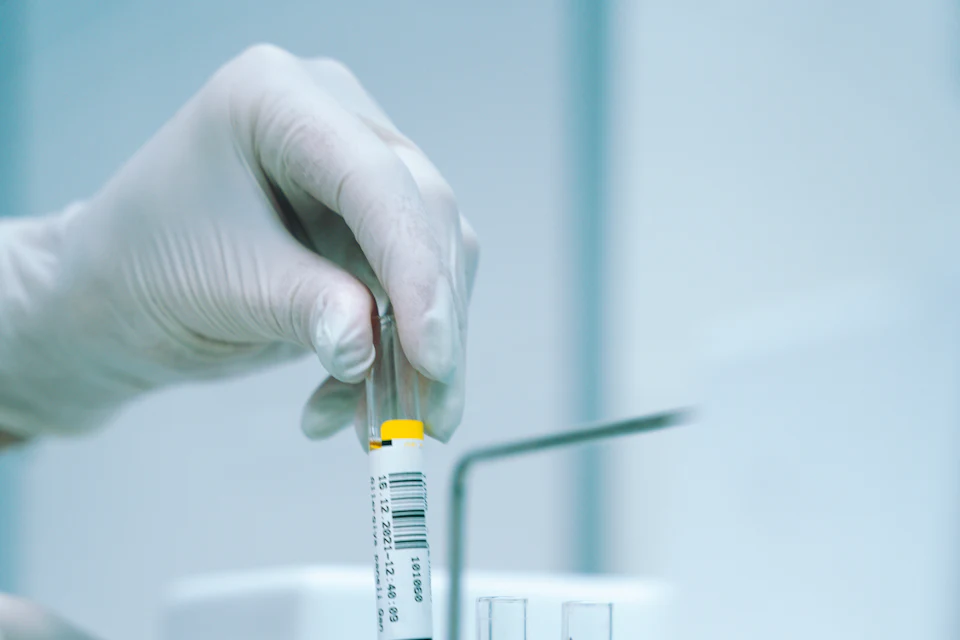 Laboratory sample tubes for pharmaceutical testing